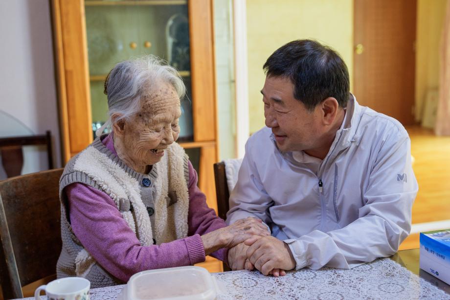 노인의날맞이 100세 어르신 방문