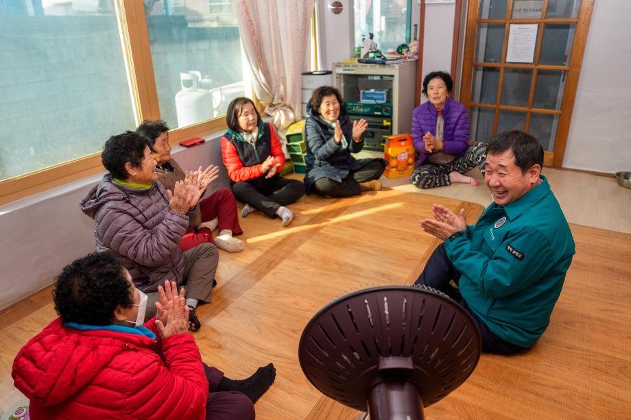 이재영 증평군수, 겨울철 한파 대비 한파쉼터 점검 나서