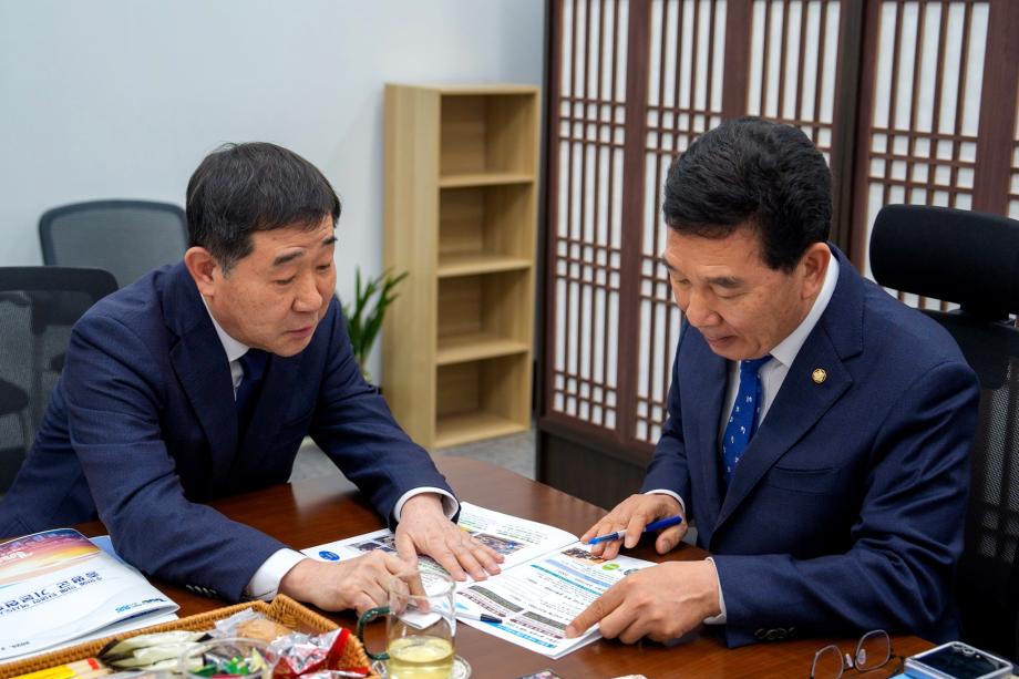 이재영 증평군수, 미래 100년 성장동력 마련을 위한 국비 확보 ‘구슬땀’