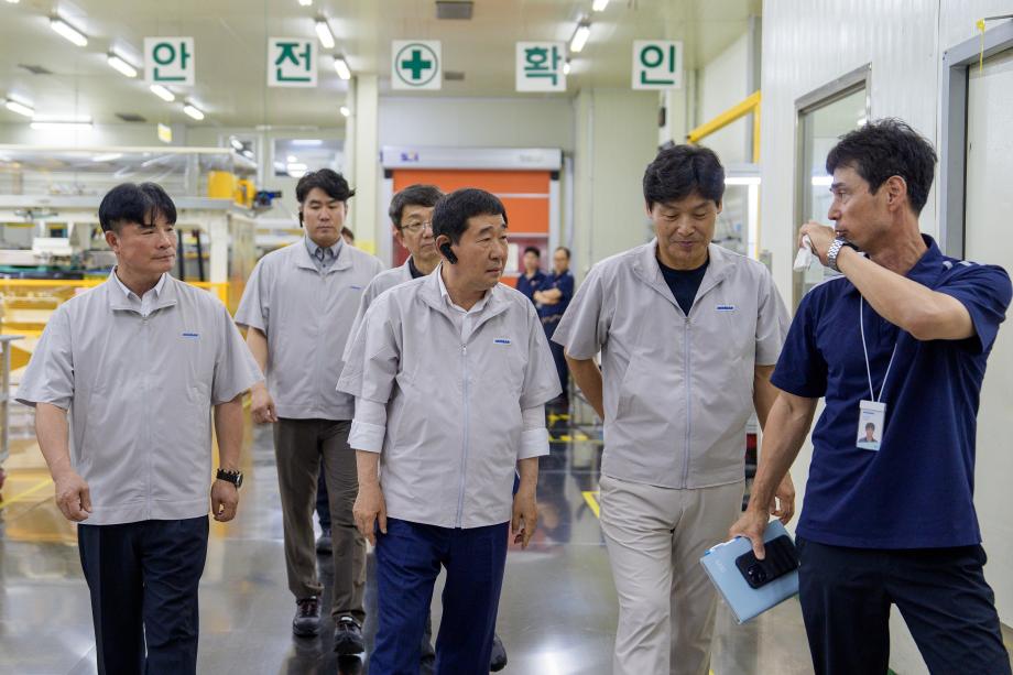 이재영 증평군수, ㈜두산 증평공장 방문...“기업과 함께 성장하는 증평 만들겠다”